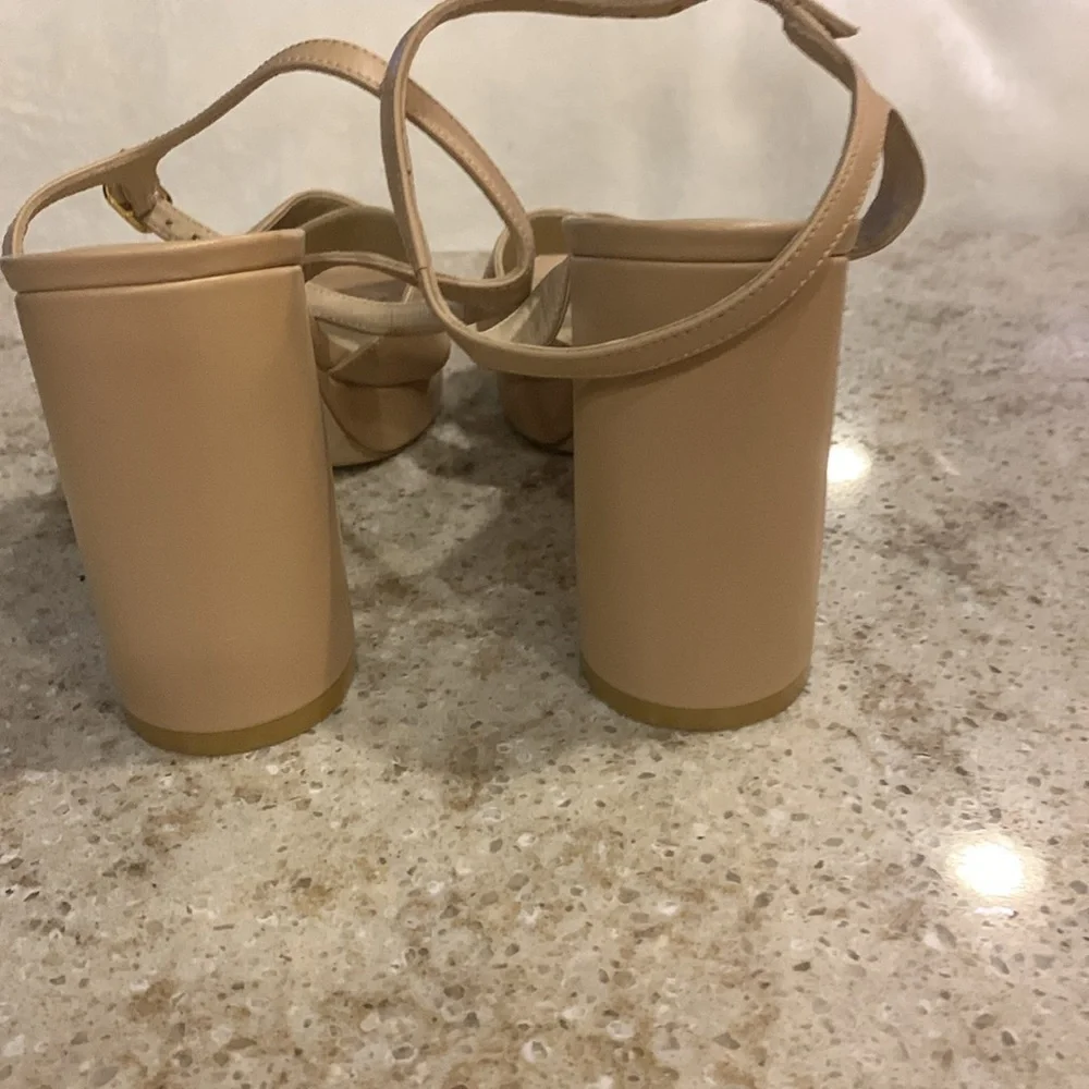 Stuart Weitzman nwot stuart